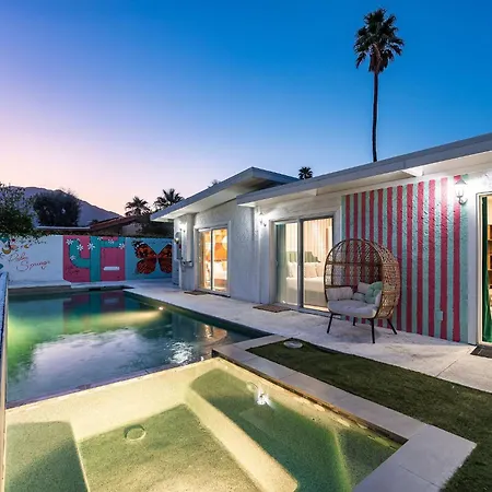 Lux Villa 5Br Pool, Putting Green, Bikes, Views!